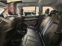 جیپ گراند شیرۆکی